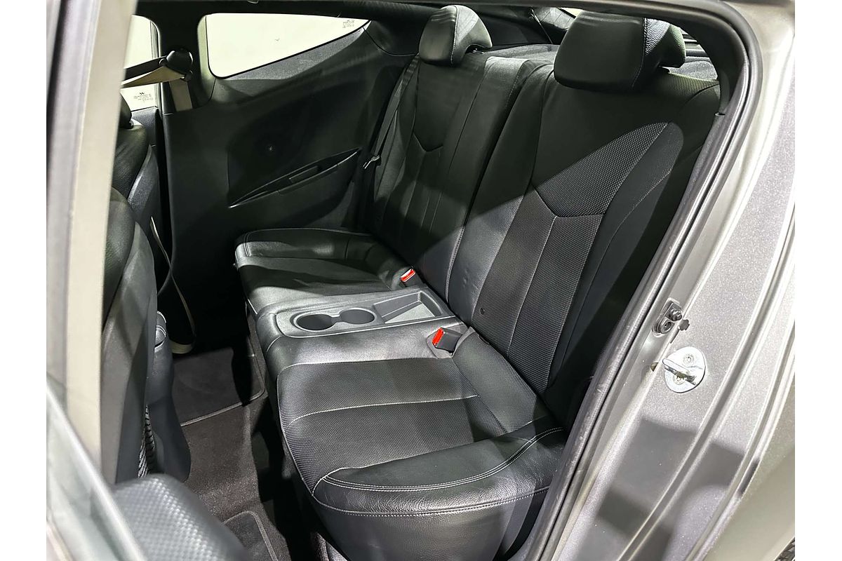 2016 Hyundai Veloster SR Turbo + FS4 Series II