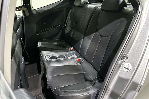 2016 Hyundai Veloster SR Turbo + FS4 Series II