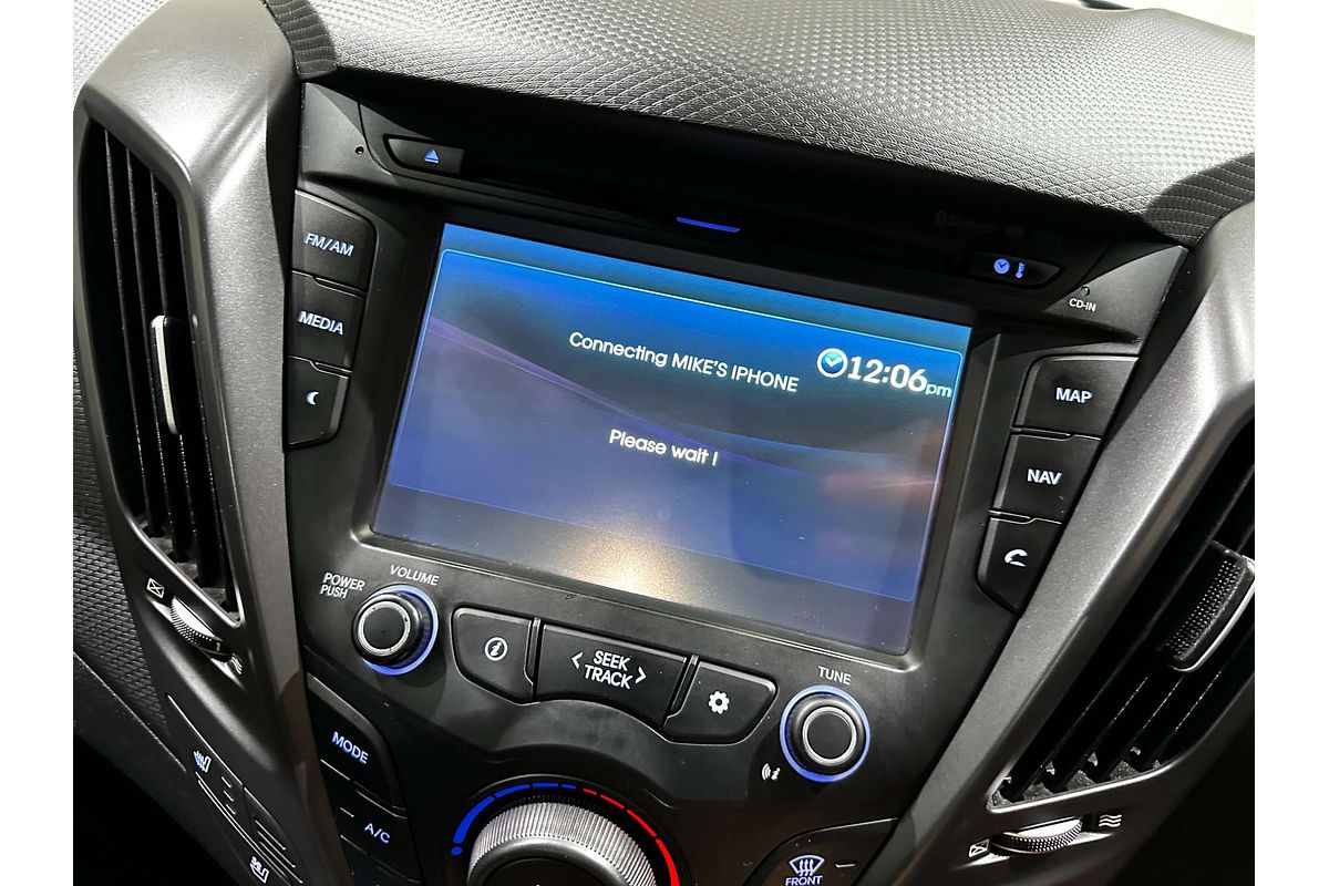 2016 Hyundai Veloster SR Turbo + FS4 Series II