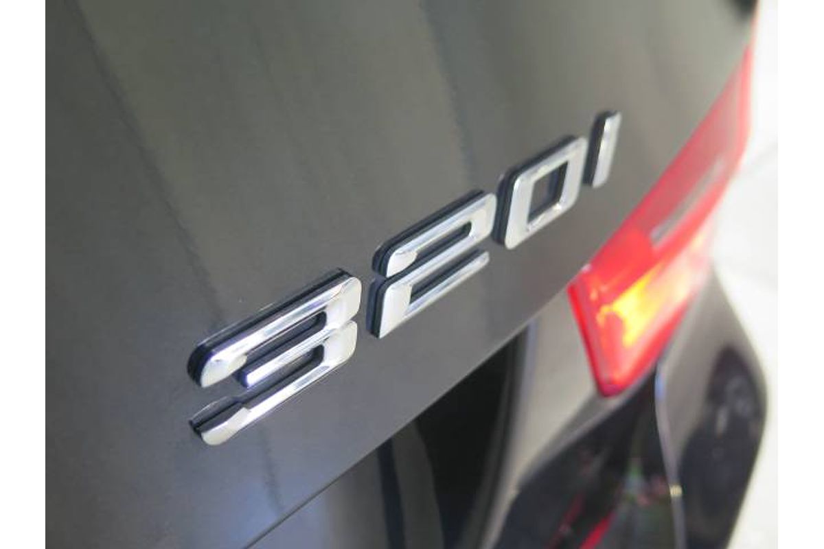 2008 BMW 320I M SPORT