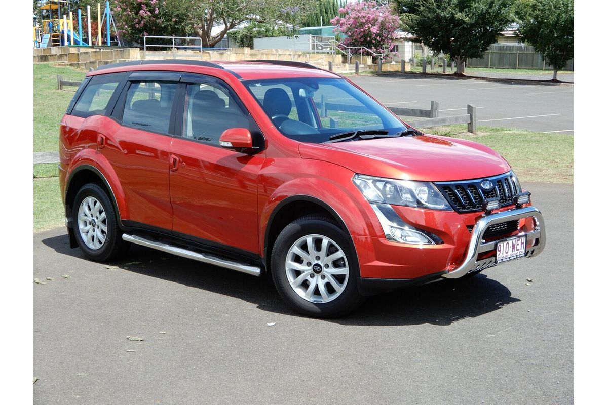 2016 Mahindra XUV500 (FWD) MY16