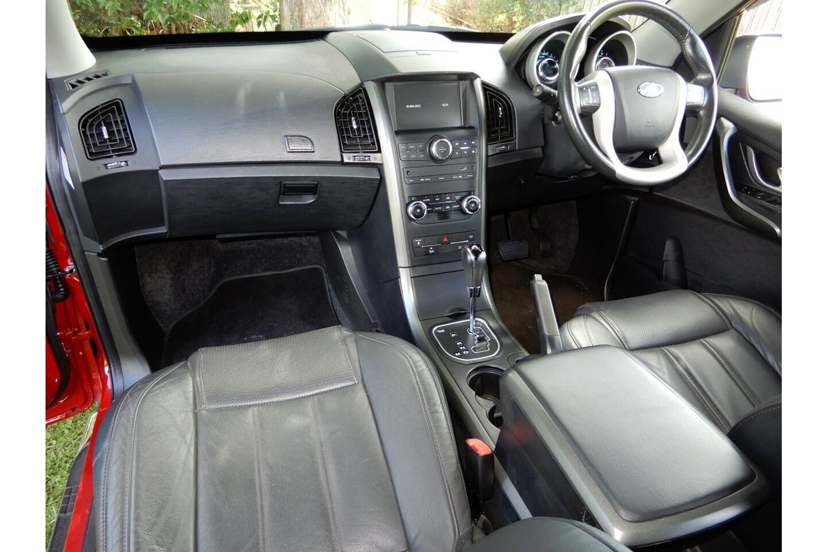 2016 Mahindra XUV500 (FWD) MY16