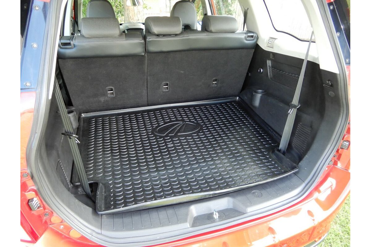 2016 Mahindra XUV500 (FWD) MY16