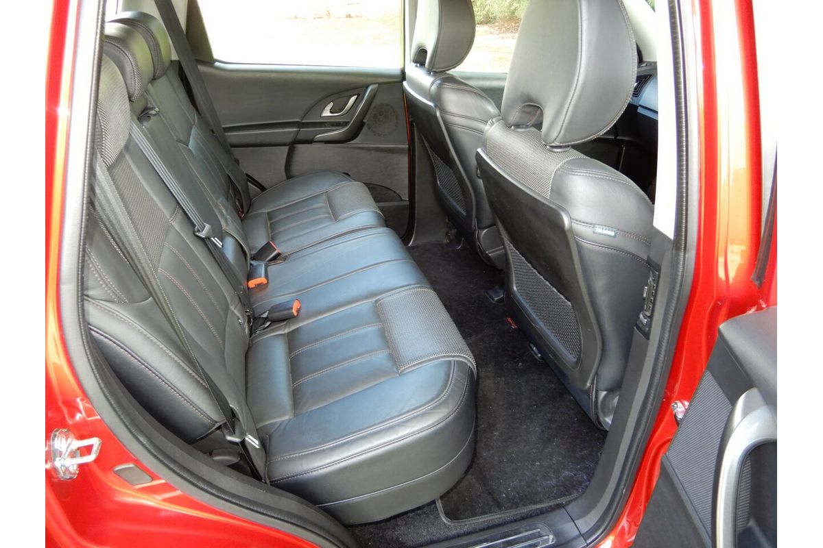 2016 Mahindra XUV500 (FWD) MY16