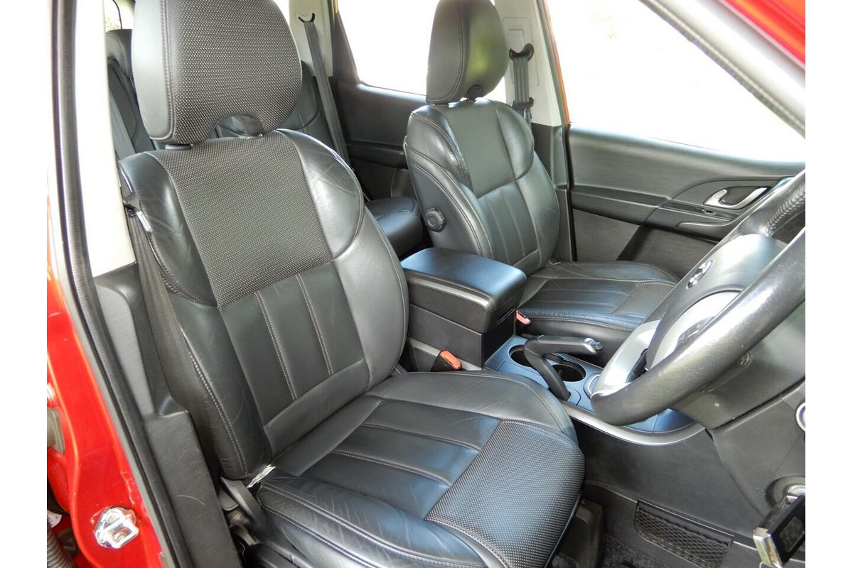 2016 Mahindra XUV500 (FWD) MY16