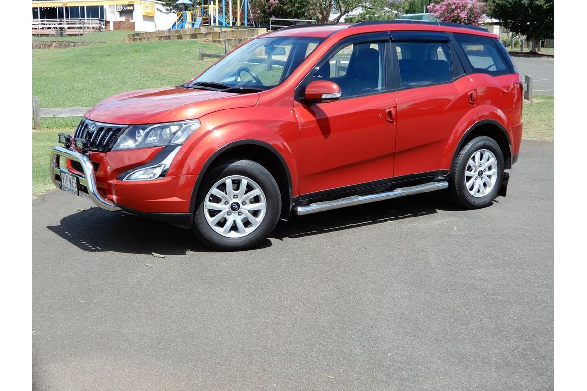 2016 Mahindra XUV500 (FWD) MY16