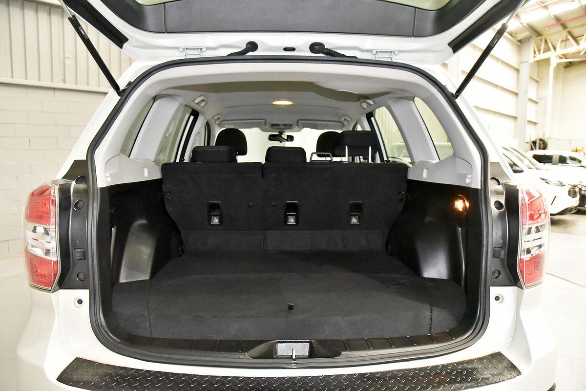 2014 Subaru Forester 2.5i-L S4