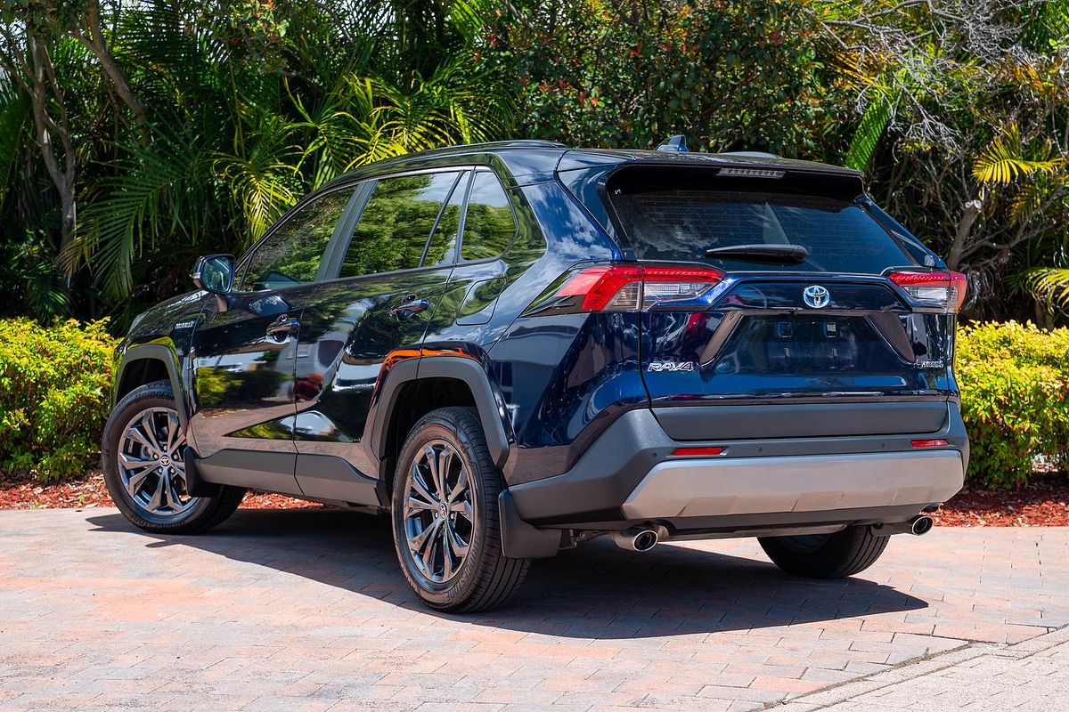 2024 Toyota RAV4 GXL AXAH52R