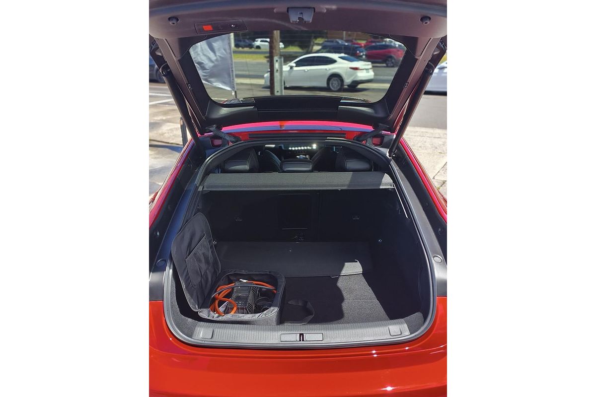 2022 Peugeot 508 GT R8