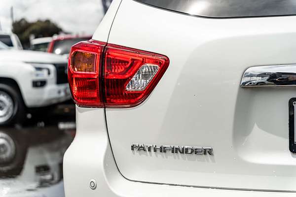2018 Nissan Pathfinder ST R52 Series II