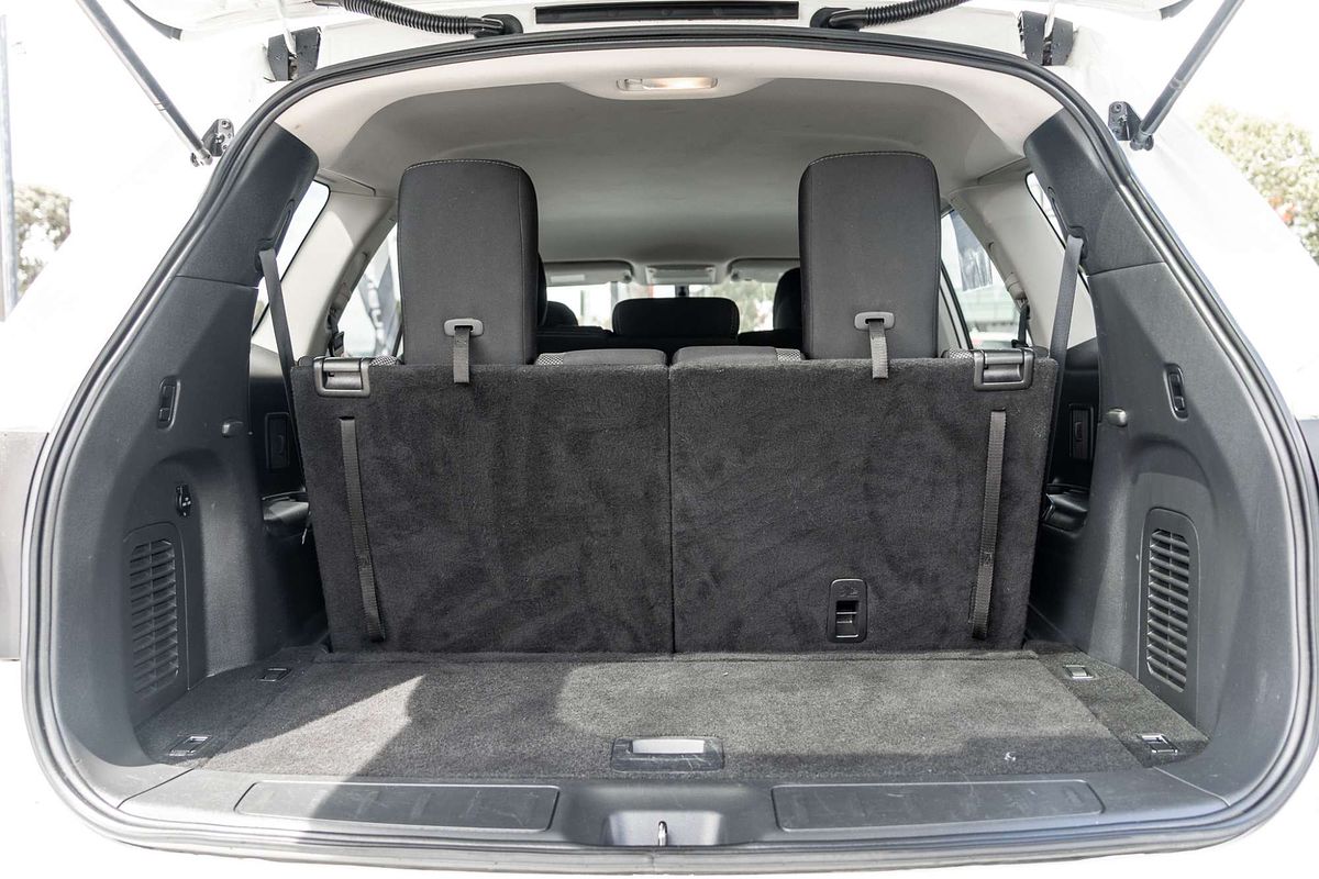 2018 Nissan Pathfinder ST R52 Series II