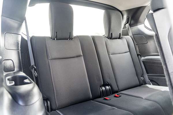 2018 Nissan Pathfinder ST R52 Series II