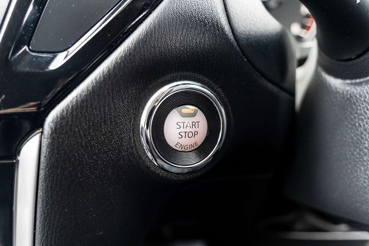 2018 Nissan Pathfinder ST R52 Series II