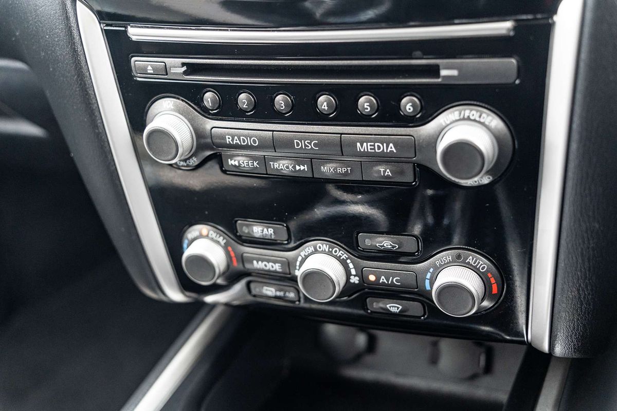 2018 Nissan Pathfinder ST R52 Series II