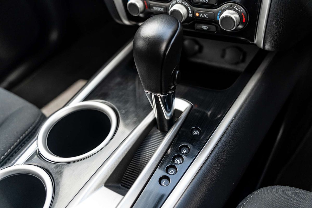 2018 Nissan Pathfinder ST R52 Series II