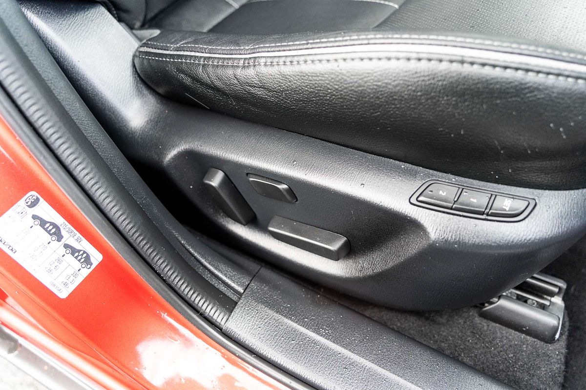 2020 Mazda CX-3 Akari DK