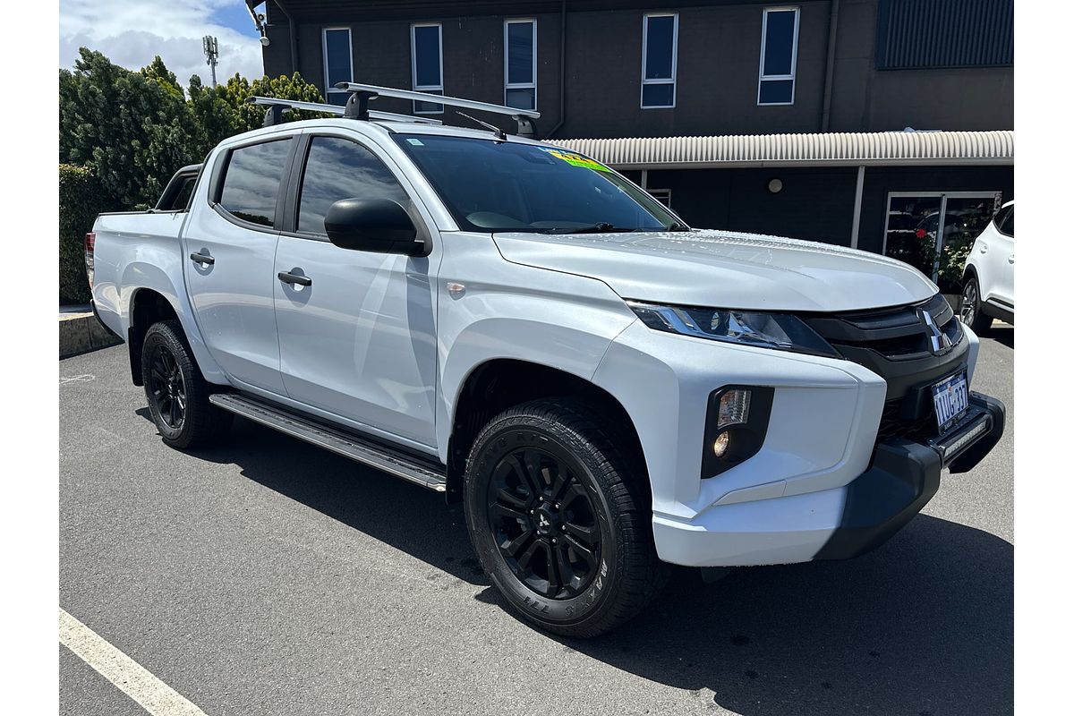 2021 Mitsubishi Triton GLX-R MR 4X4