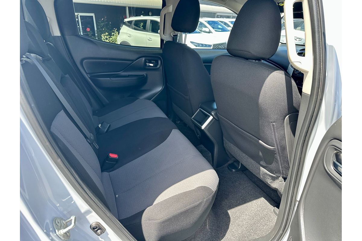 2021 Mitsubishi Triton GLX-R MR 4X4