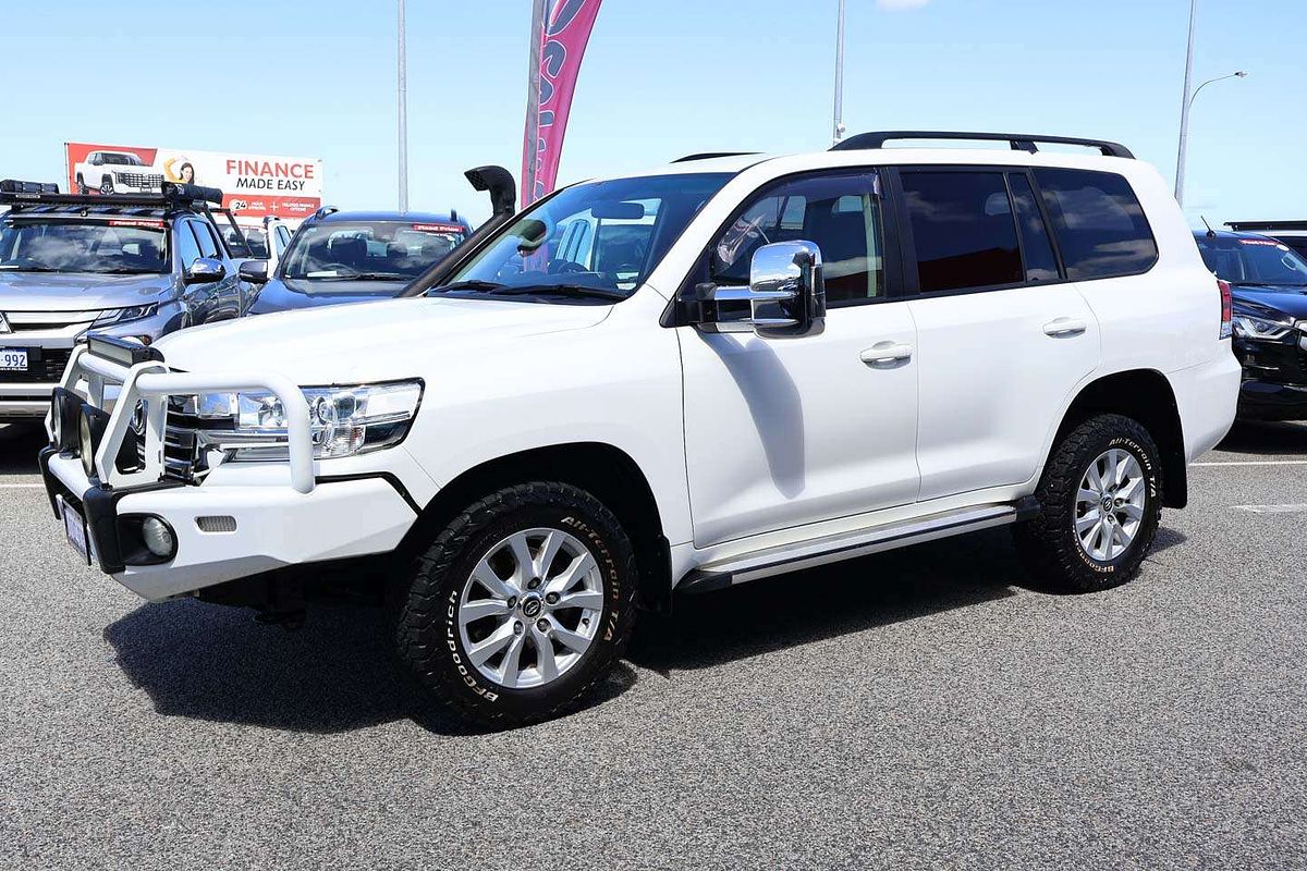 2016 Toyota Landcruiser GXL VDJ200R