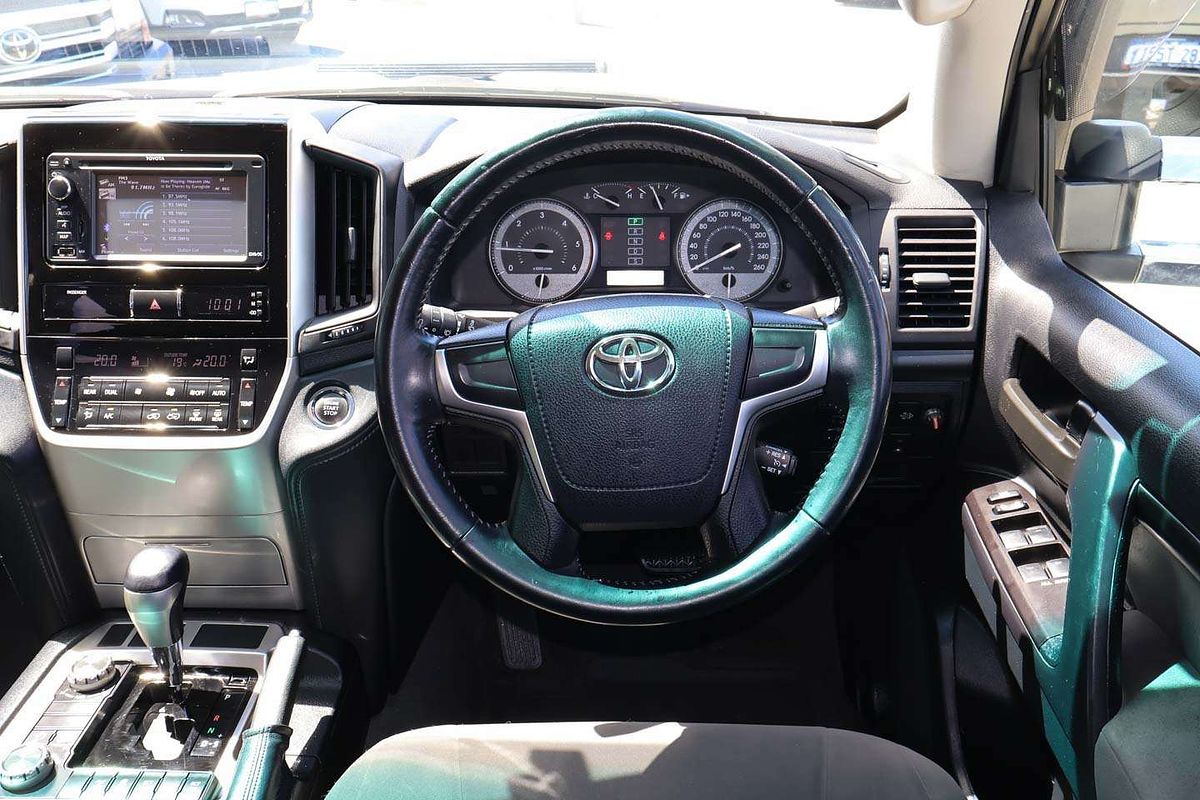 2016 Toyota Landcruiser GXL VDJ200R