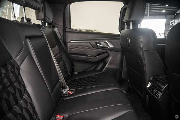 2025 Isuzu D-MAX LS-U+ 4X4