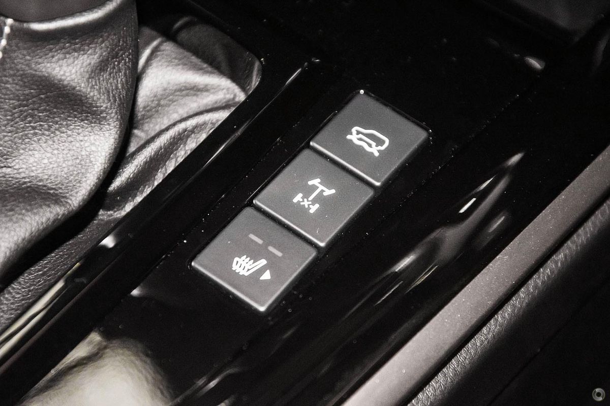 2025 Isuzu D-MAX LS-U+ 4X4