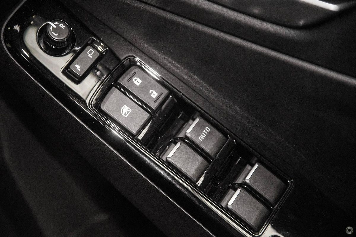 2025 Isuzu D-MAX LS-U+ 4X4