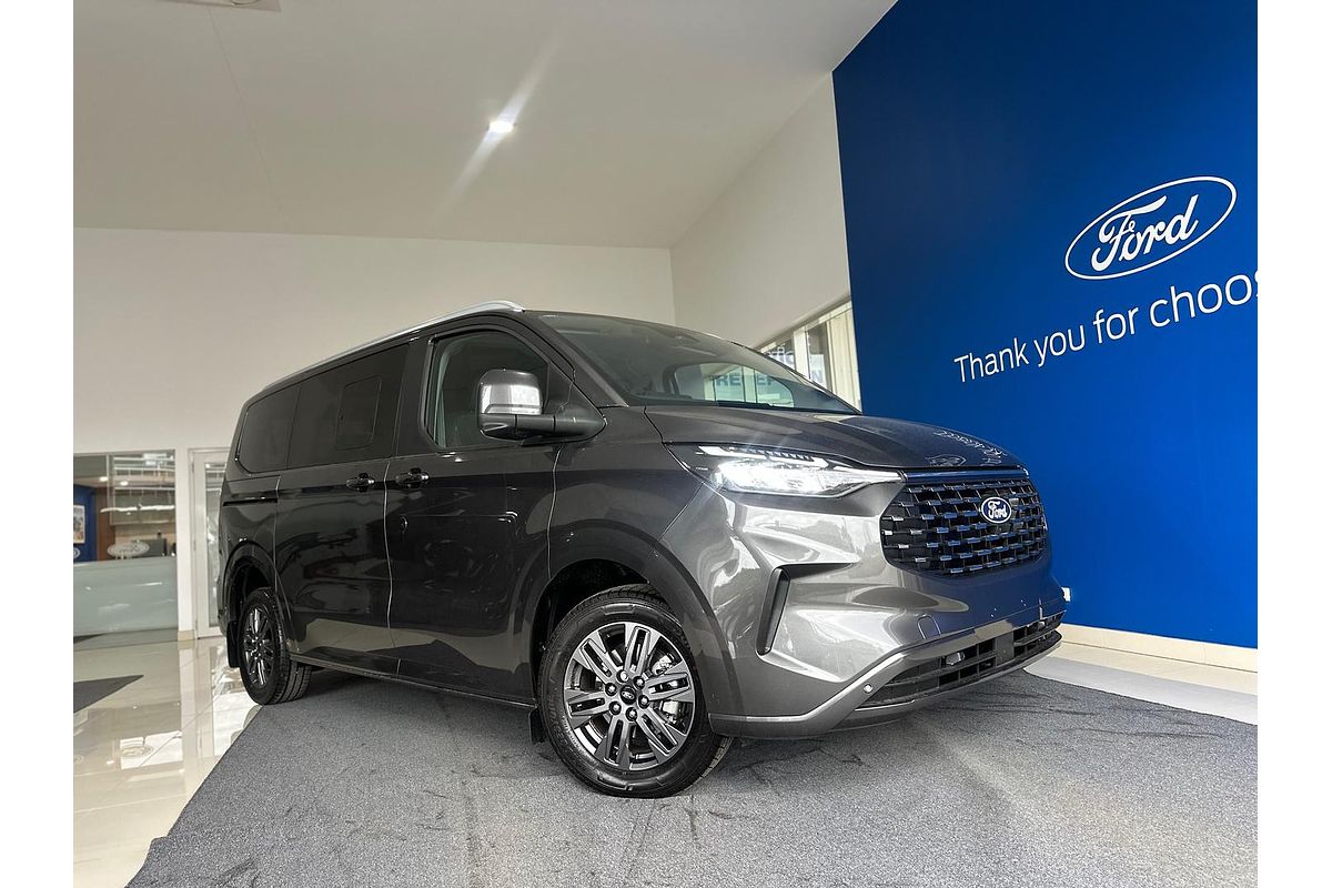 2025 Ford Tourneo Titanium X AV SWB
