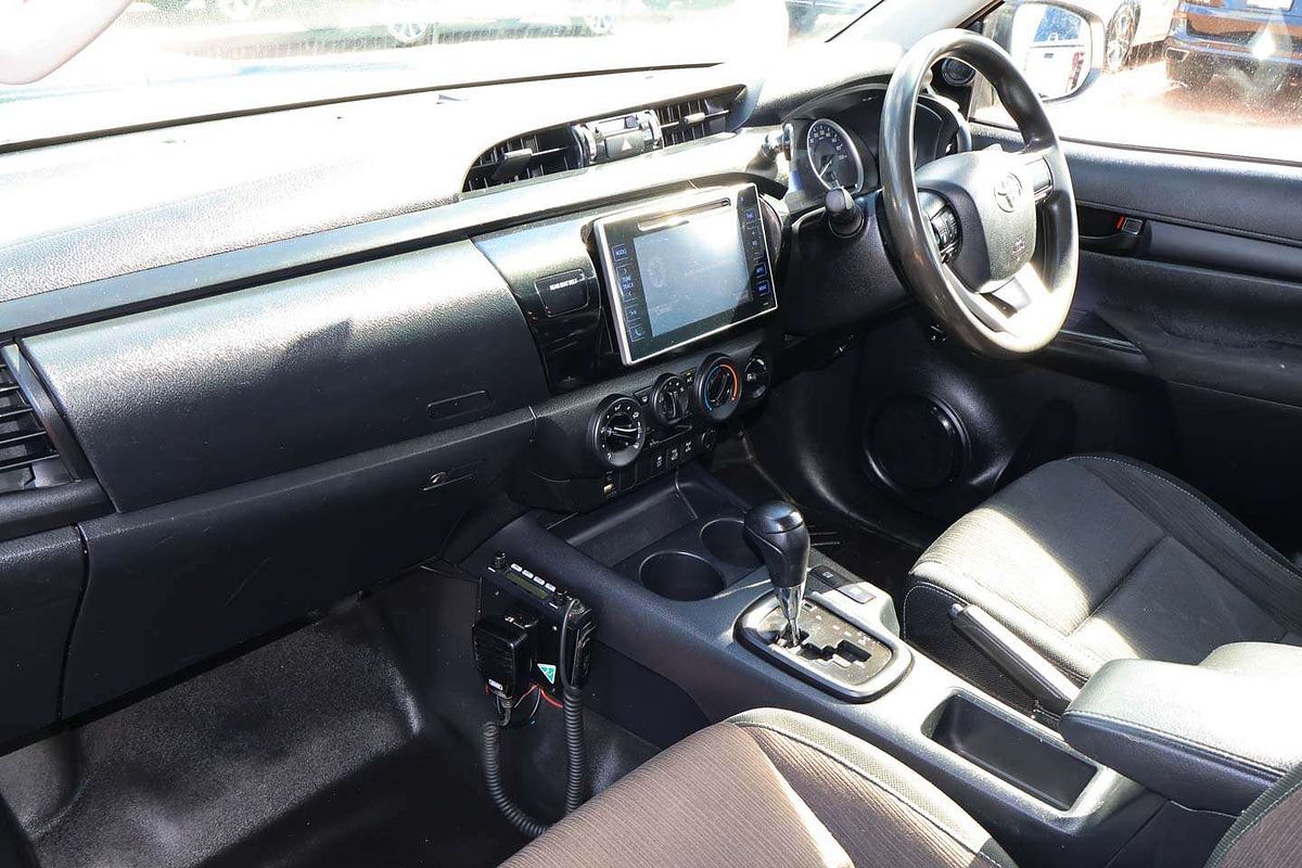 2017 Toyota Hilux SR GUN126R 4X4