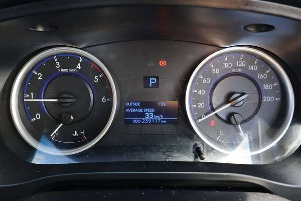 2017 Toyota Hilux SR GUN126R 4X4