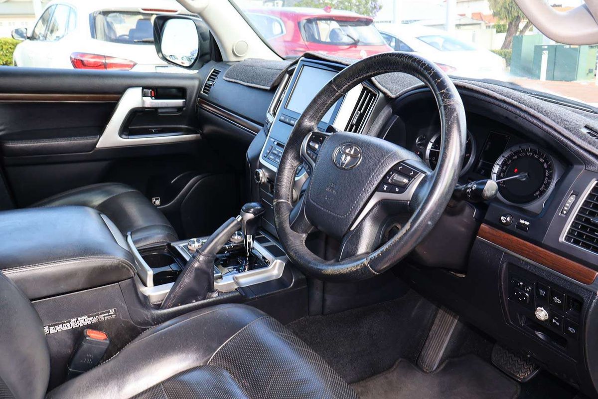 2016 Toyota Landcruiser VX VDJ200R