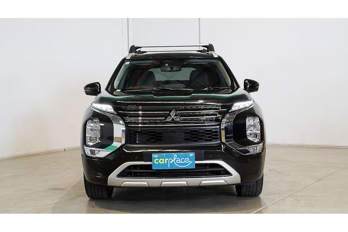 2023 Mitsubishi Outlander Exceed ZM