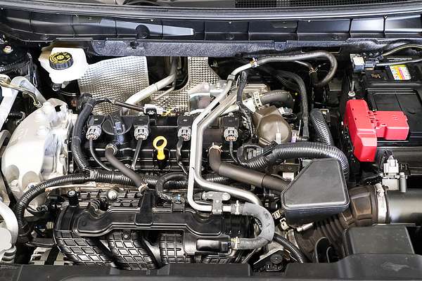 2023 Mitsubishi Outlander Exceed ZM