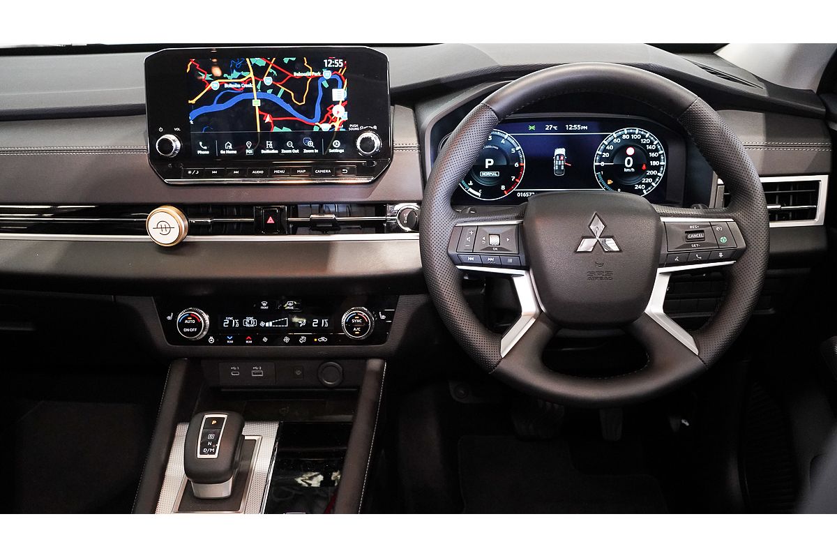 2023 Mitsubishi Outlander Exceed ZM