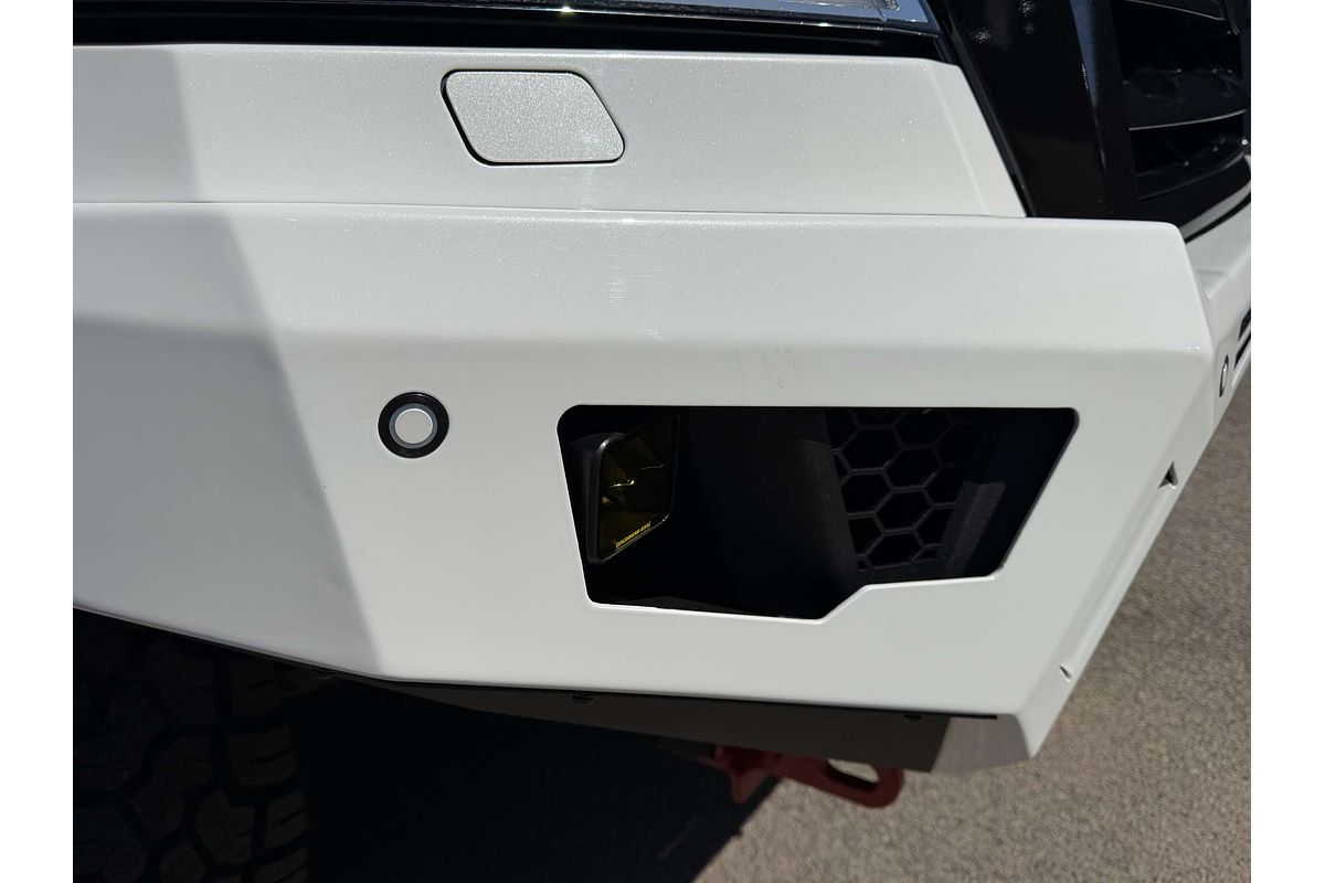 2025 Nissan Patrol Ti Y62