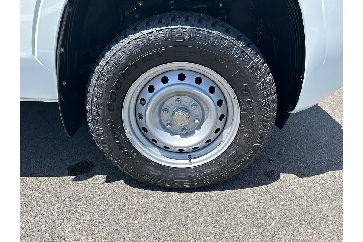 2024 Mitsubishi Triton GLX MV 4X4