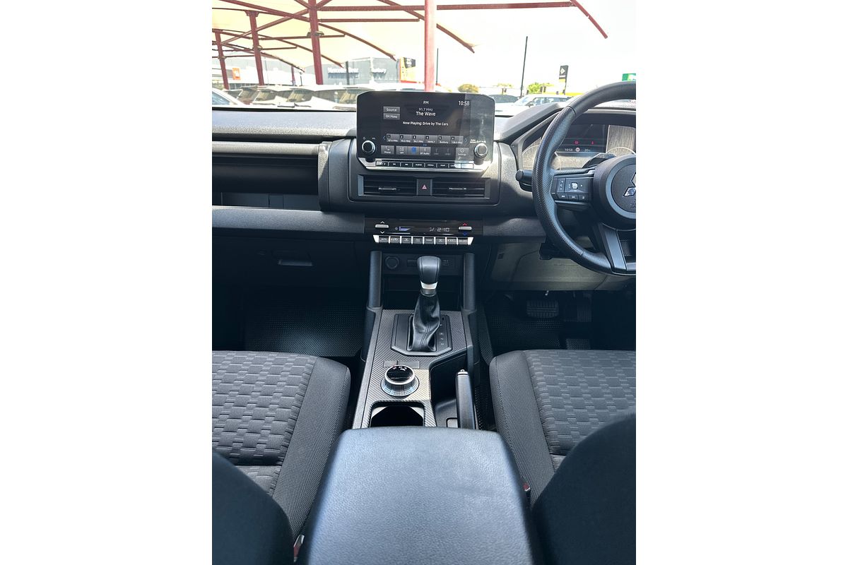 2024 Mitsubishi Triton GLX MV 4X4