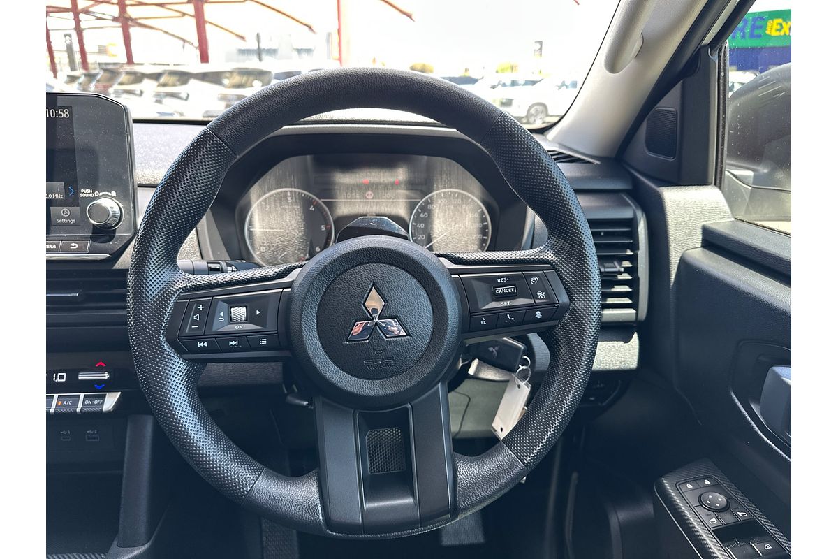 2024 Mitsubishi Triton GLX MV 4X4