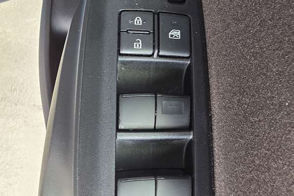 2022 Toyota Yaris Cross Urban MXPJ15R