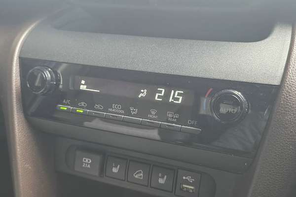 2022 Toyota Yaris Cross Urban MXPJ15R