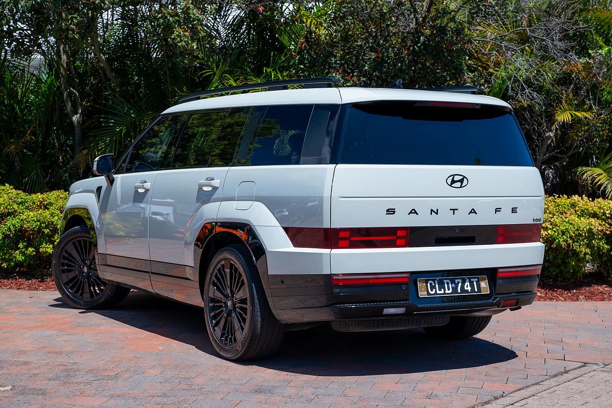 2024 Hyundai Santa Fe Hybrid Calligraphy MX5.V1