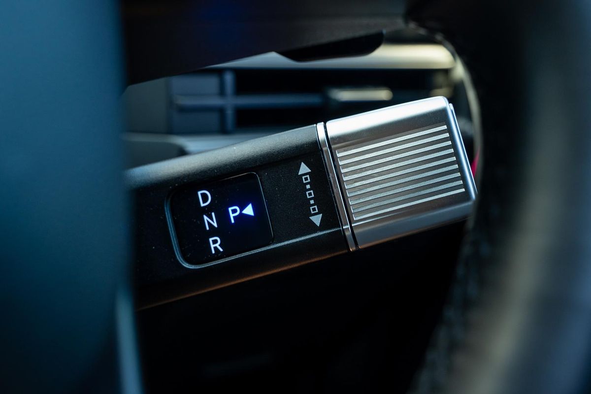 2024 Hyundai Santa Fe Hybrid Calligraphy MX5.V1