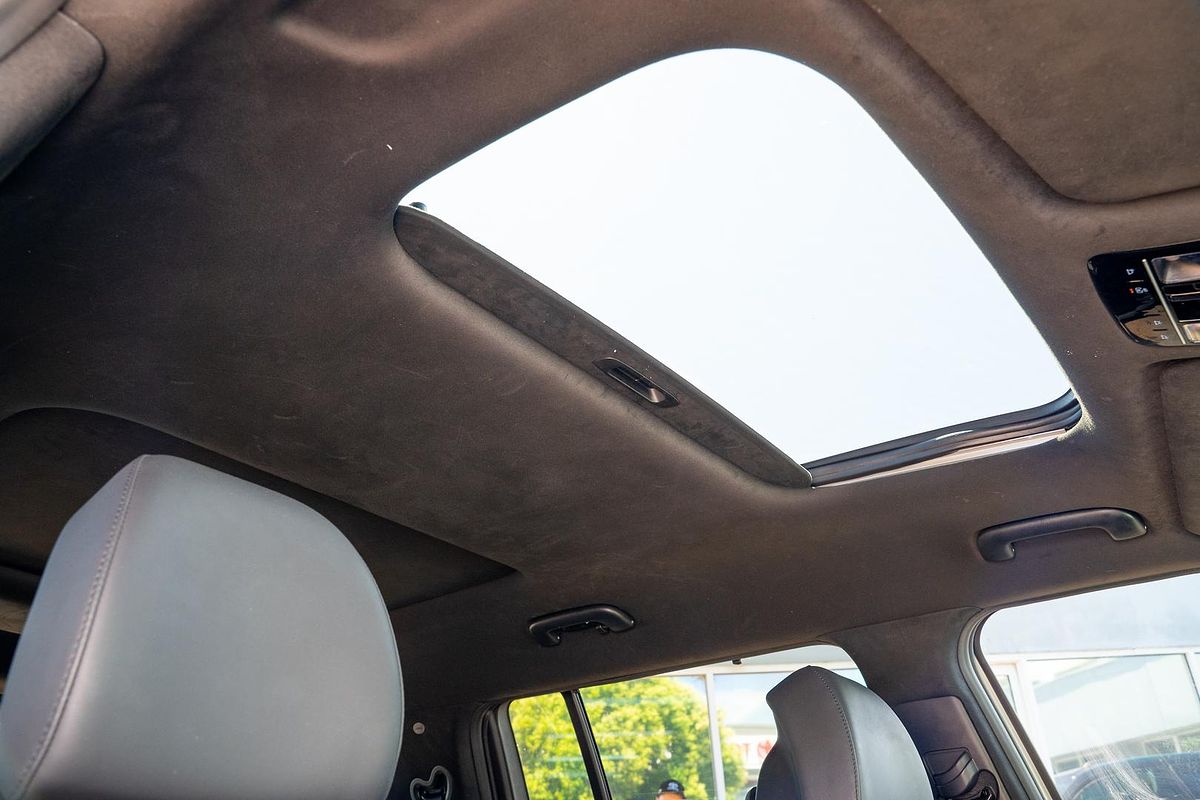 2024 Hyundai Santa Fe Hybrid Calligraphy MX5.V1