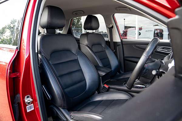 2022 MG HS Vibe SAS23