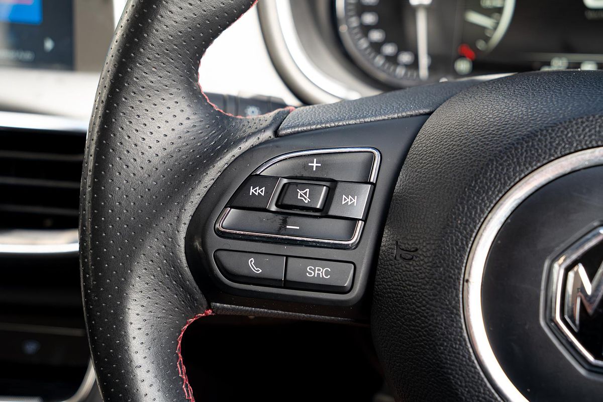 2022 MG HS Vibe SAS23