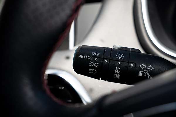 2022 MG HS Vibe SAS23