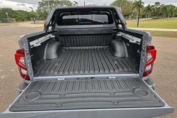 2025 Nissan Navara PRO-4X Warrior D23 4X4