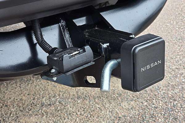 2025 Nissan Navara PRO-4X Warrior D23 4X4