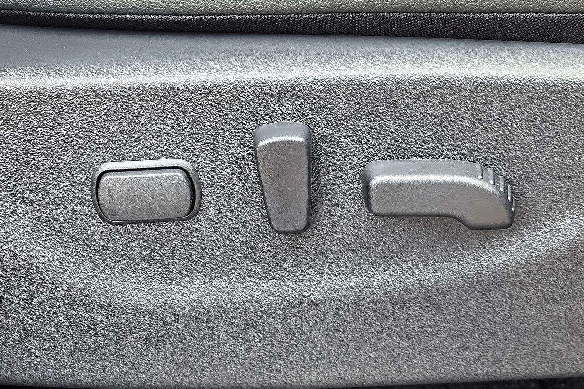 2025 Nissan Navara PRO-4X Warrior D23 4X4