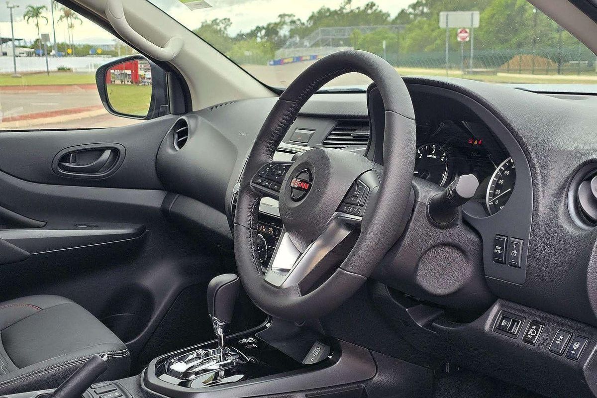 2025 Nissan Navara PRO-4X Warrior D23 4X4